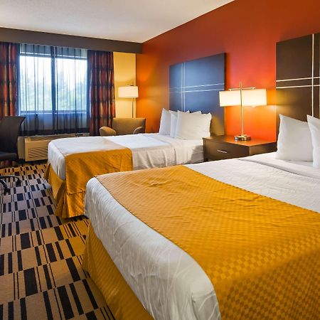 Best Western Shippensburg Buitenkant foto