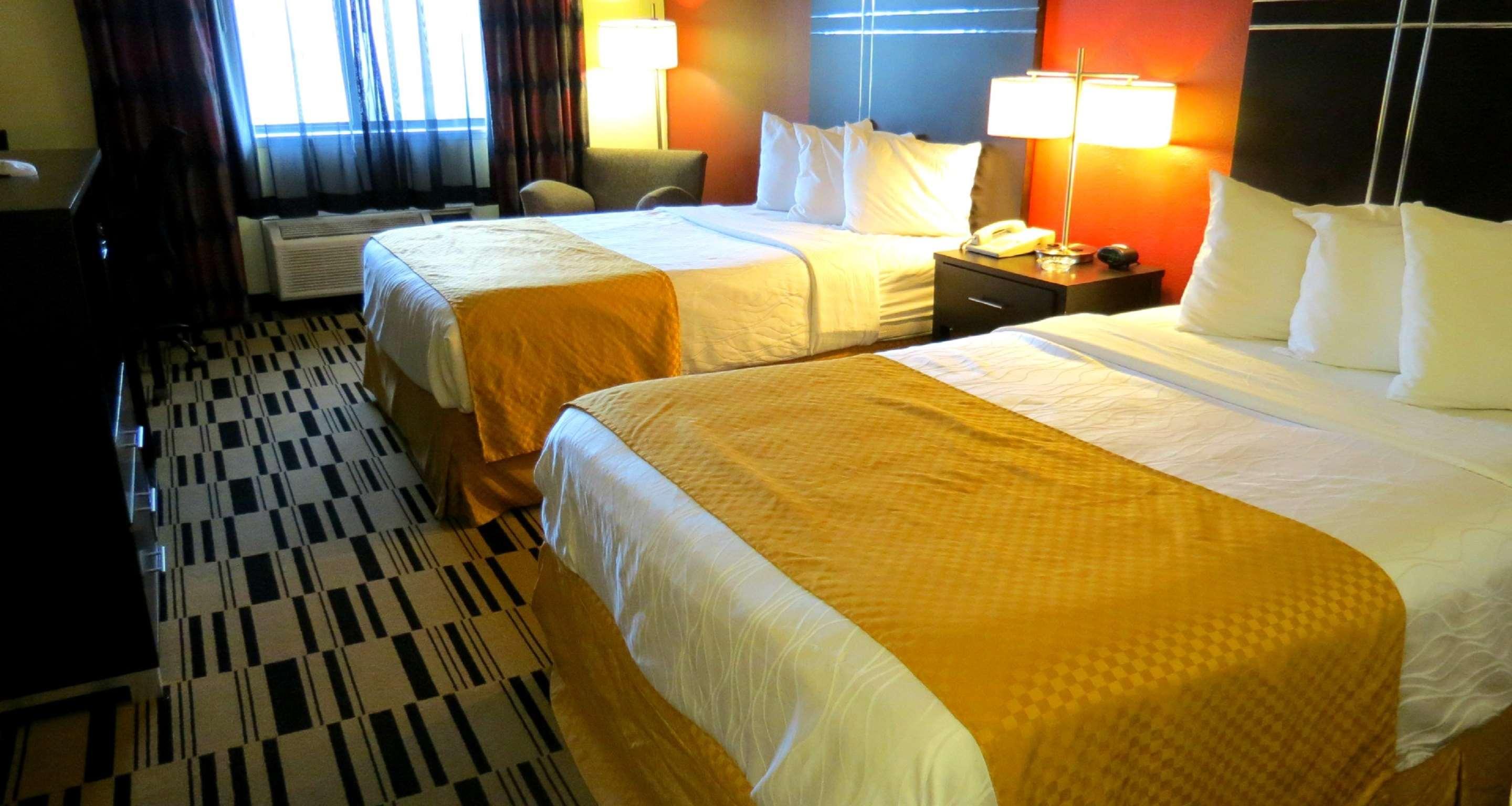 Best Western Shippensburg Buitenkant foto
